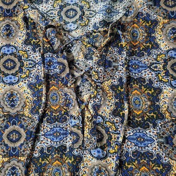 Daniel Rainn Women's Mosaic Print Peasant Blouse - Picture 8 of 10